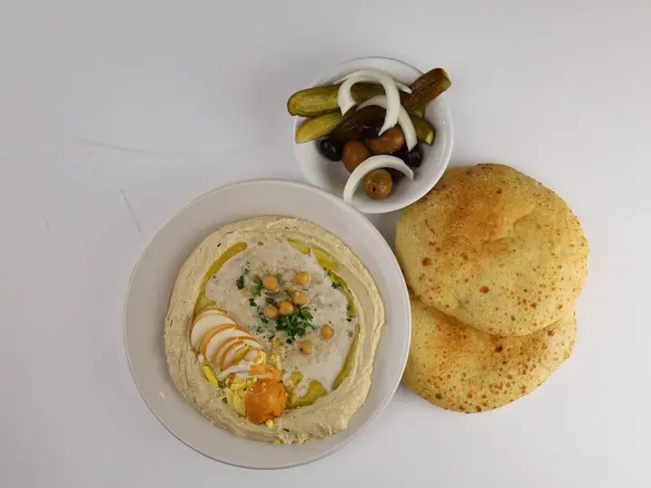 Hummus Extra (Mesabaha)